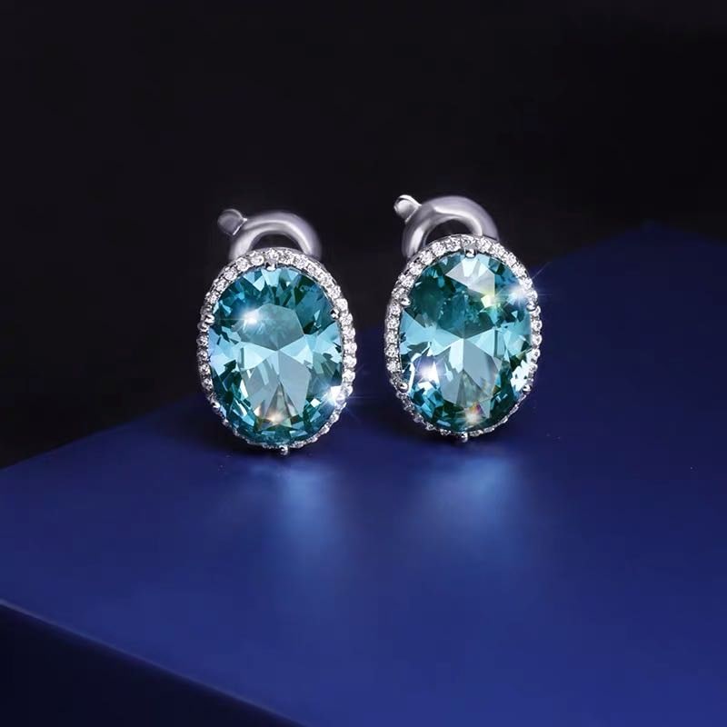 925 Silver Topaz Earrings: 925 Silver Topaz Earrings ****** Metal: 925 Silver / Main Stone: Topaz / Color: Blue / Earrings Size: 10*15mm