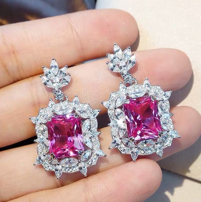 925 Silver Pink Gem Earrings: 925 Silver Pink Gem Earrings ****** Metal: 925 Silver / Main Stone: Pink Gem / Color: Pink / Earring Size: 20*33mm