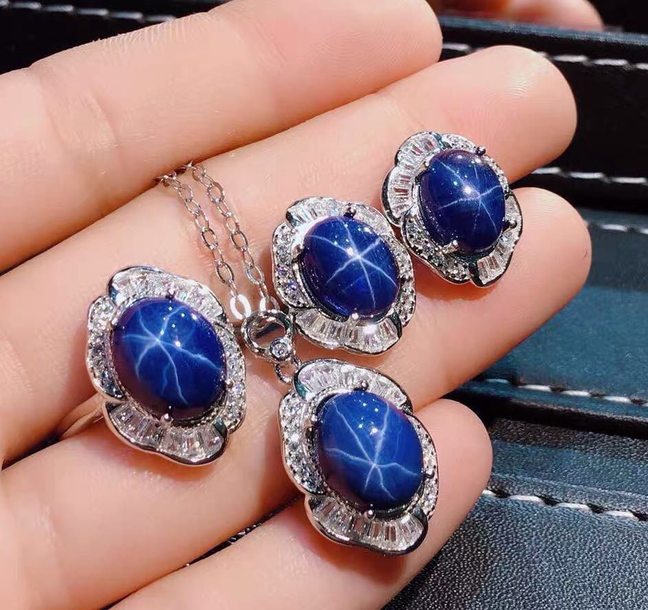 925 Silver Sapphire Pendant Earrings and Ring Three-Piece Set: 925 Silver Sapphire Pendant Earrings and Ring Three-Piece Set ****** Metal: 925 Silver / Main Stone: Sapphire / Color: Blue