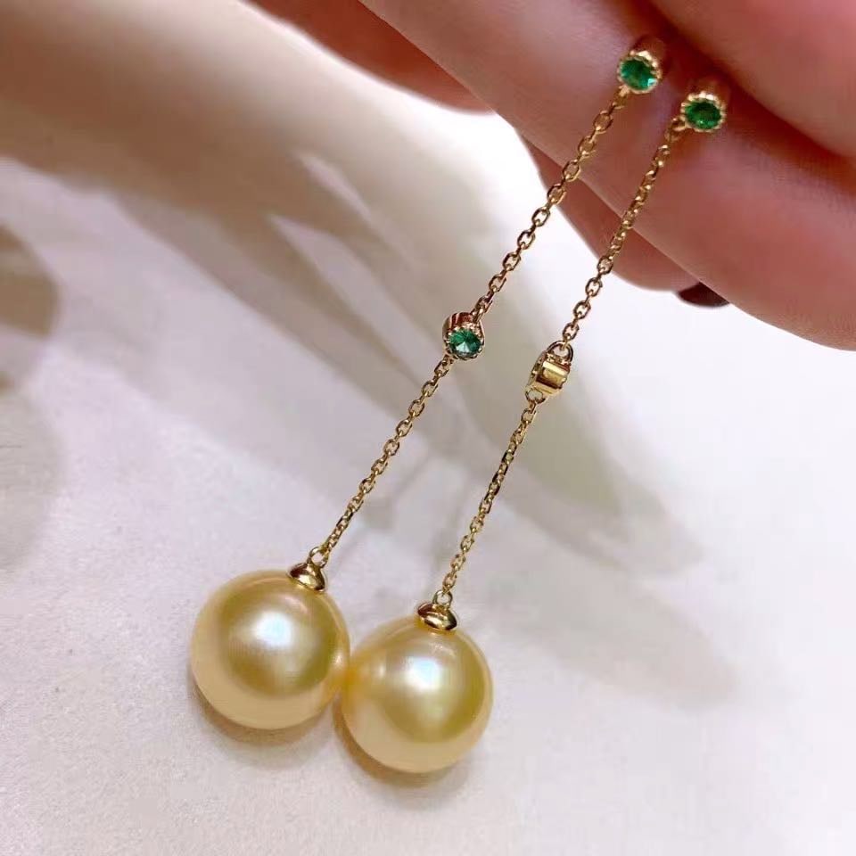 South Sea Golden Pearl 925 Silver Earrings: South Sea Golden Pearl 925 Silver Earrings ****** Metal: South Sea Pearl / Color: Golden / Pearl Diameter 12mm