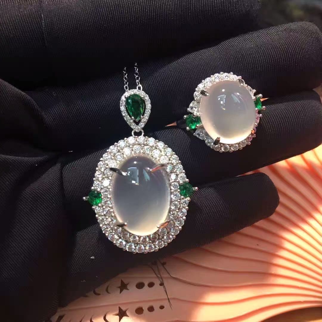 925 Silver Jade Pendant And Ring Two-Piece Set (1 of 3)