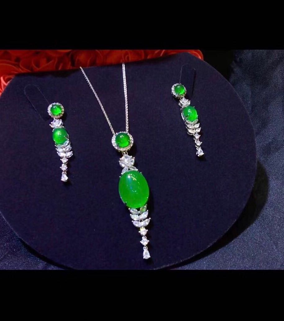 925 Silver Jade Necklace And Earrings Two-Piece Set (1 of 3)