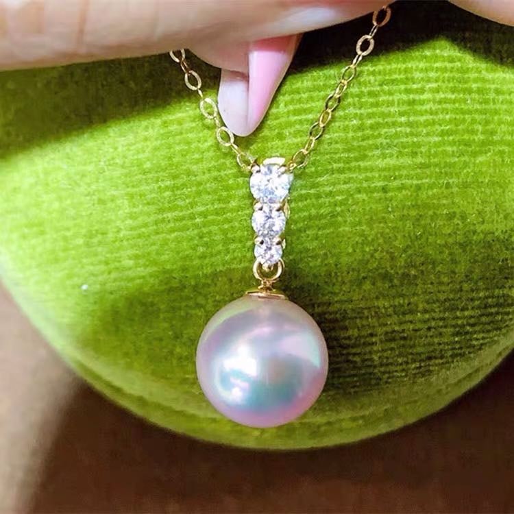 Natural Akoya Pearl 18K Gold Pendant: Natural Akoya Pearl 18K Gold Pendant ****** Metal: Natural Akoya Pearl / Color: Pink / Pearl Diameter 9.5mm