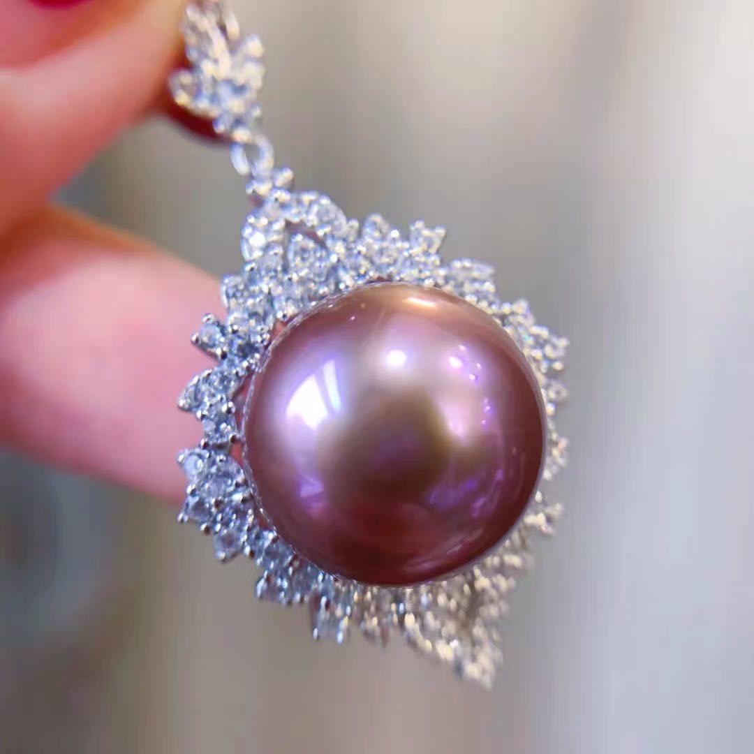 Natural Purple Pearl 925 Silver Pendant: Natural Purple Pearl 925 Silver Pendant ****** Metal: Natural Pearl / Color: Purple / Pearl Diameter 14mm