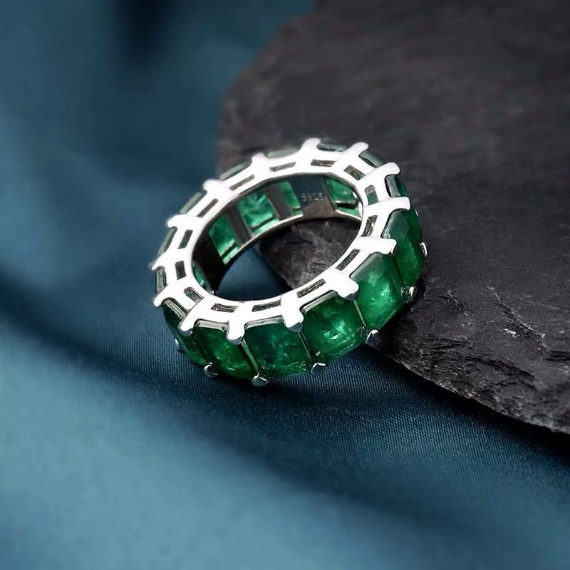 925 Silver Emerald Ring (1 of 5)