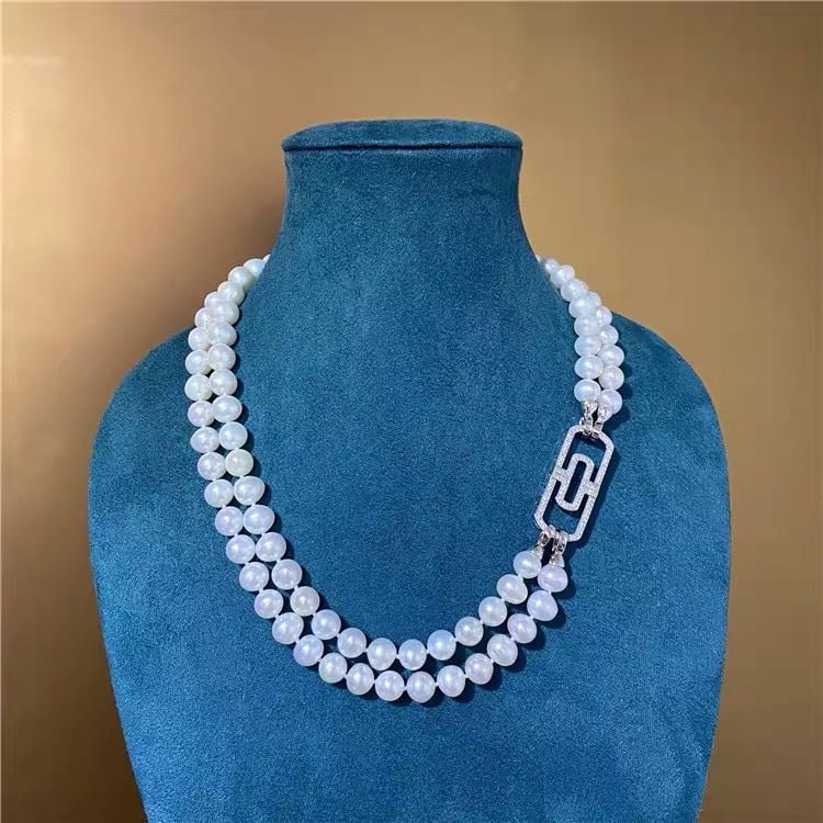 Natural Pearl Necklace 925 Silver Pendant: Natural Pearl Necklace 925 Silver Pendant ****** Metal: Natural Pearl / Color: White / Pearl Diameter 10mm, Necklace Length 45mm