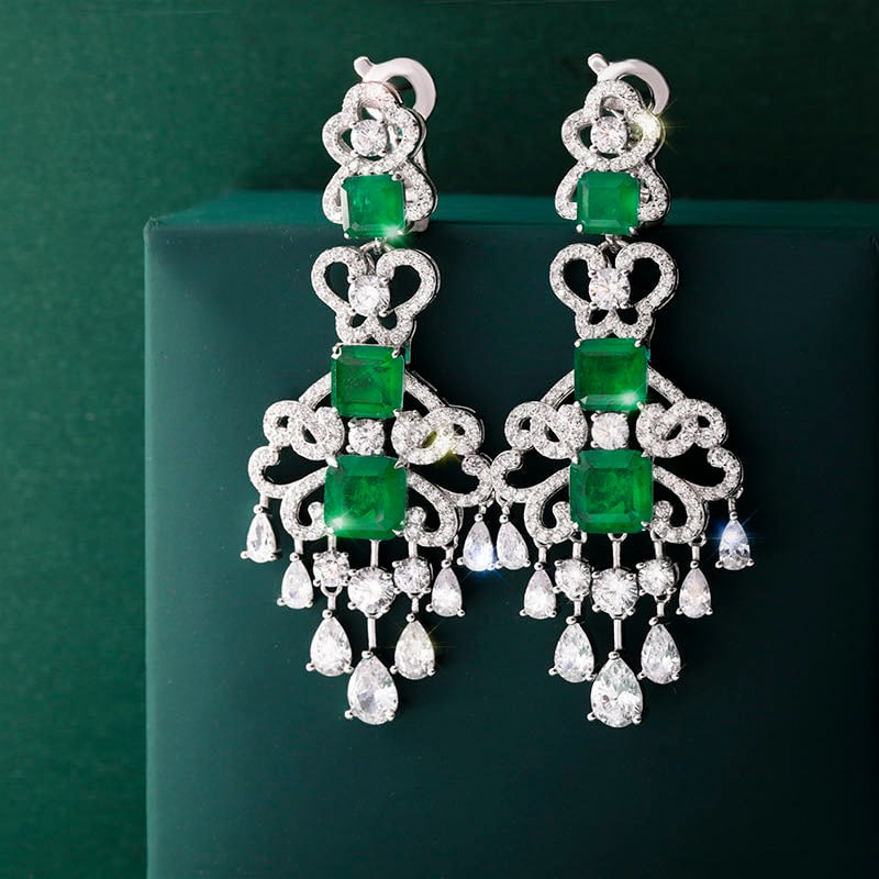 925 Silver Emerald Earrings: 925 Silver Emerald Earrings ****** Metal: 925 Silver / Main Stone: Emerald / Color: Green / Earring Size: 25*60mm