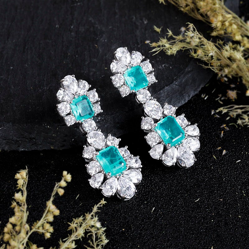 925 Silver Paraiba Earrings: 925 Silver Paraiba Earrings ****** Metal: 925 Silver / Main Stone: Paraiba / Color: Blue / Earrings Size: 20*50mm