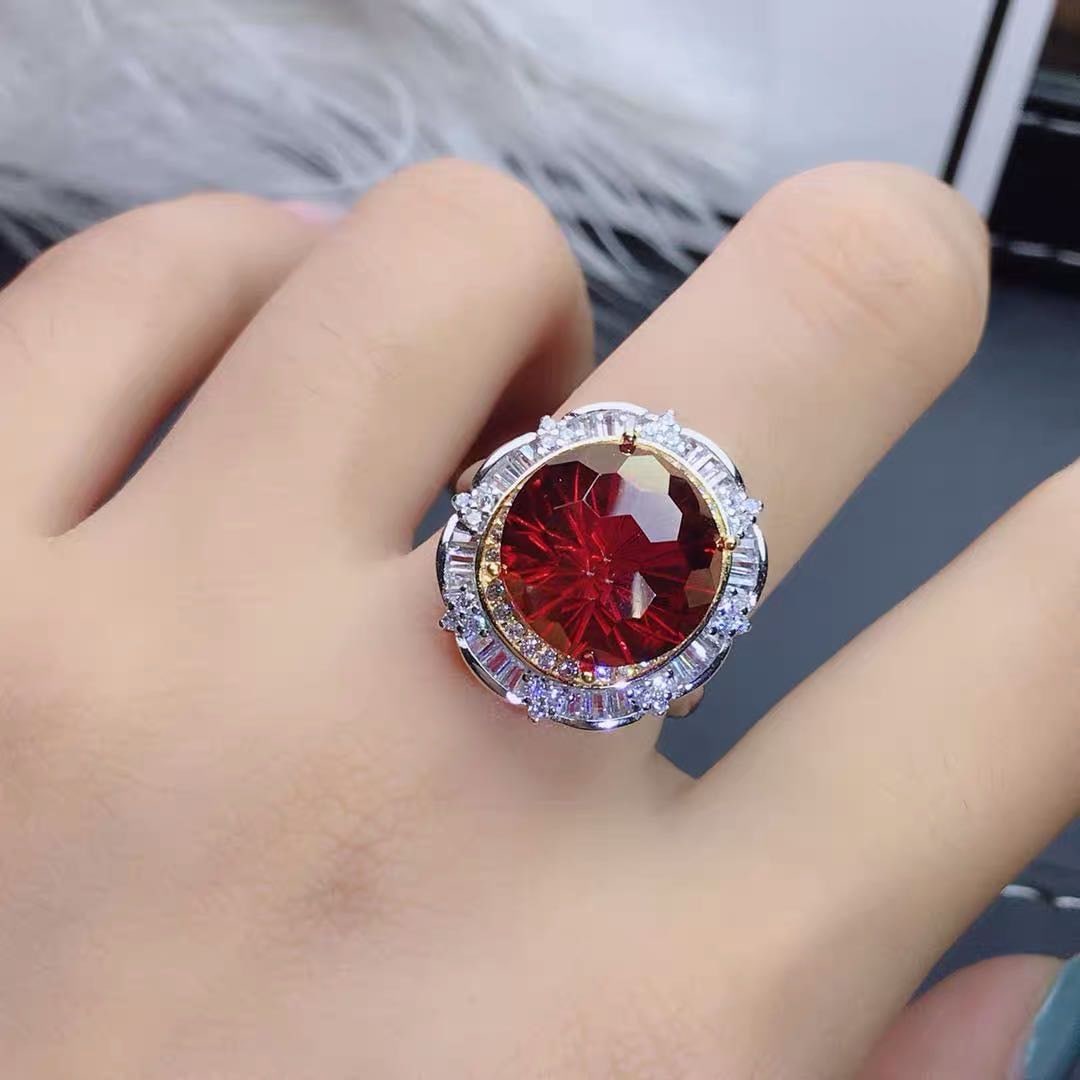 925 Silver Ruby Pendant and Ring Two-Piece Set - 2