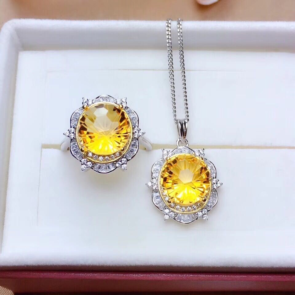 925 Silver Crystal Pendant And Ring Two-Piece Set - 2