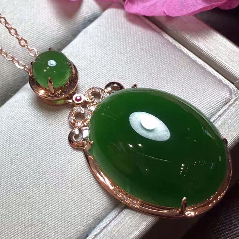 925 Silver Jasper Pendant: 925 Silver Jasper Pendant ****** Metal: 925 Silver / Main Stone: Jasper / Color: Green