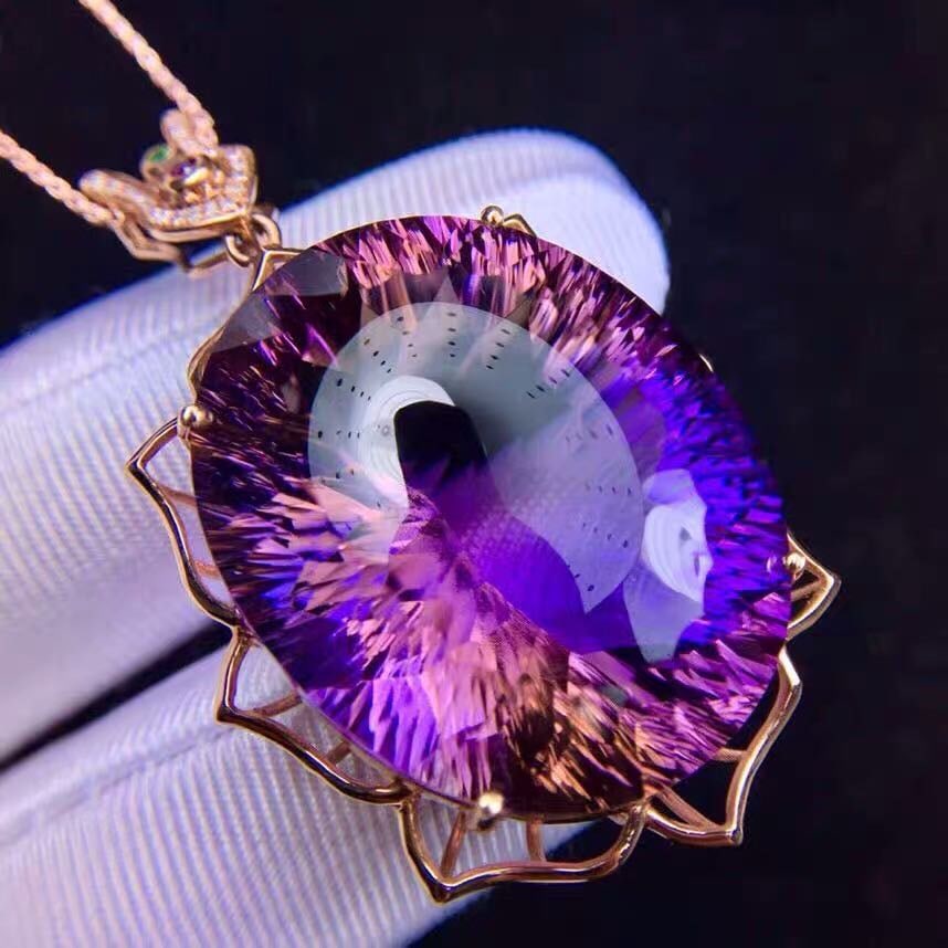 925 Silver Crystal Ring: 925 Silver Crystal Ring ****** Metal: 925 Silver / Main Stone: Crystal / Color: Purple Yellow