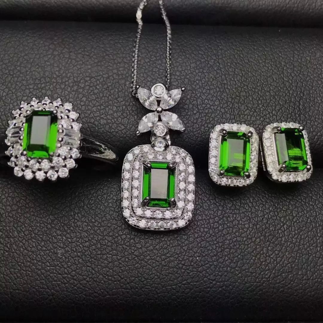 925 Silver Diopside Necklace Earrings and Ring Three-Piece Set (1 of 3)