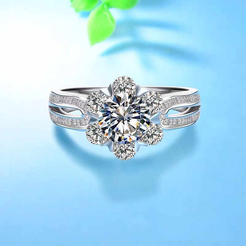 925 Silver 1ct Gem Ring: 925 Silver 1ct Gem Ring ****** Metal: 925 Silver / Main Stone: Moissanite / Carat Weight: 1