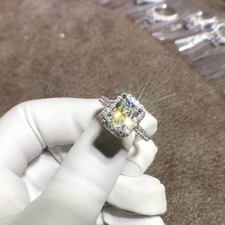 925 Silver 2ct Gem Ring - 2