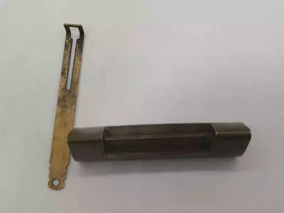 Brass double fish lock - 4