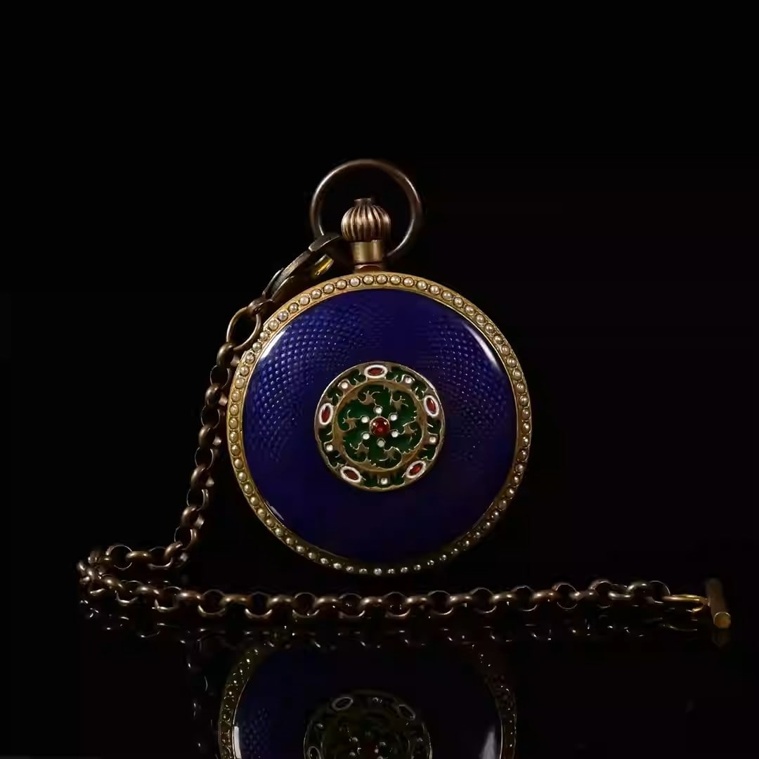 Pure copper double-opening mechanical pocket watch: Diameter: 5.5 cm, Thickness: 2 cm, Weight: 178 grams