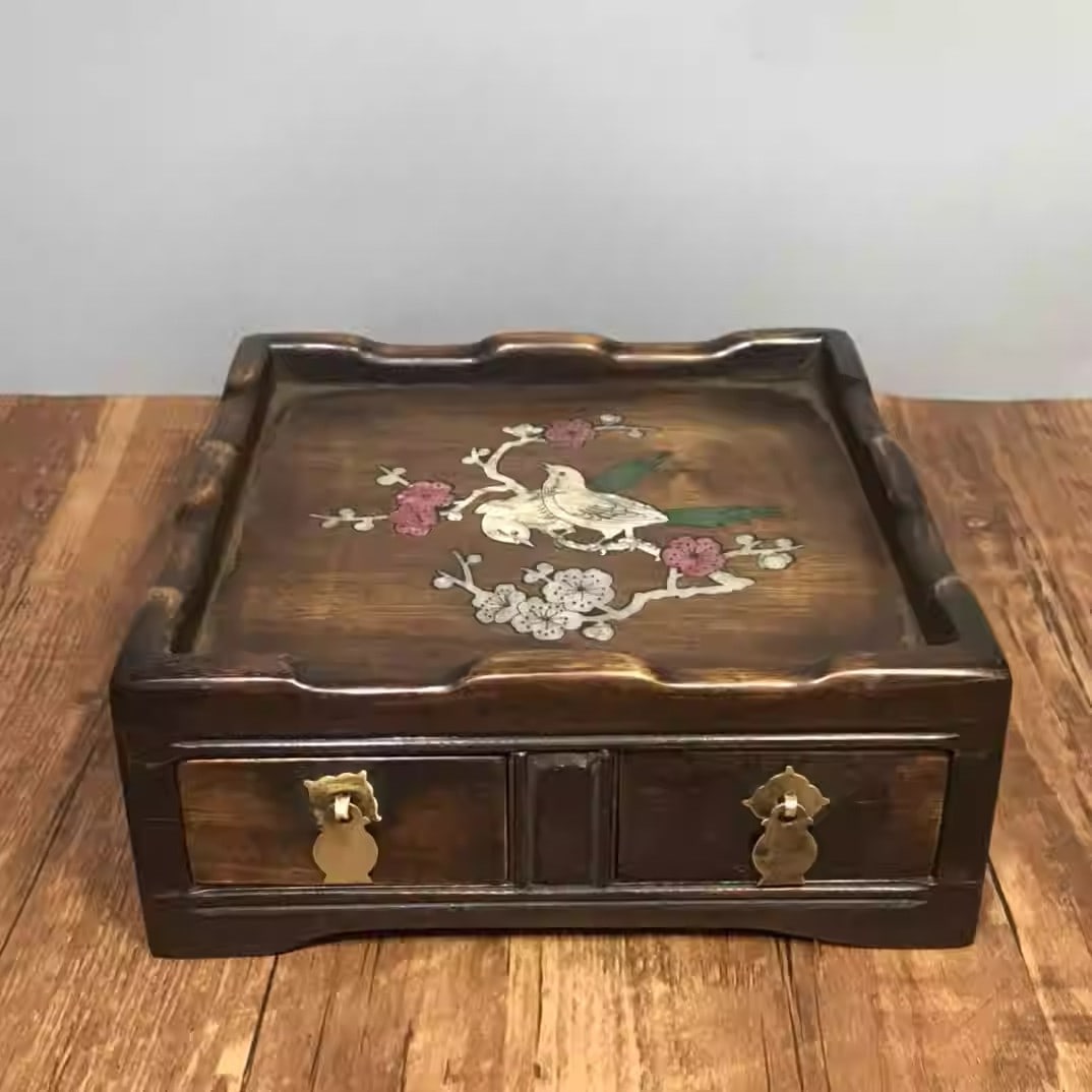 Rosewood tea table with drawers, inlaid with mother-of-pearl depicting magpies perching on plum: Length 20 cm, width 20 cm, height 8 cm.