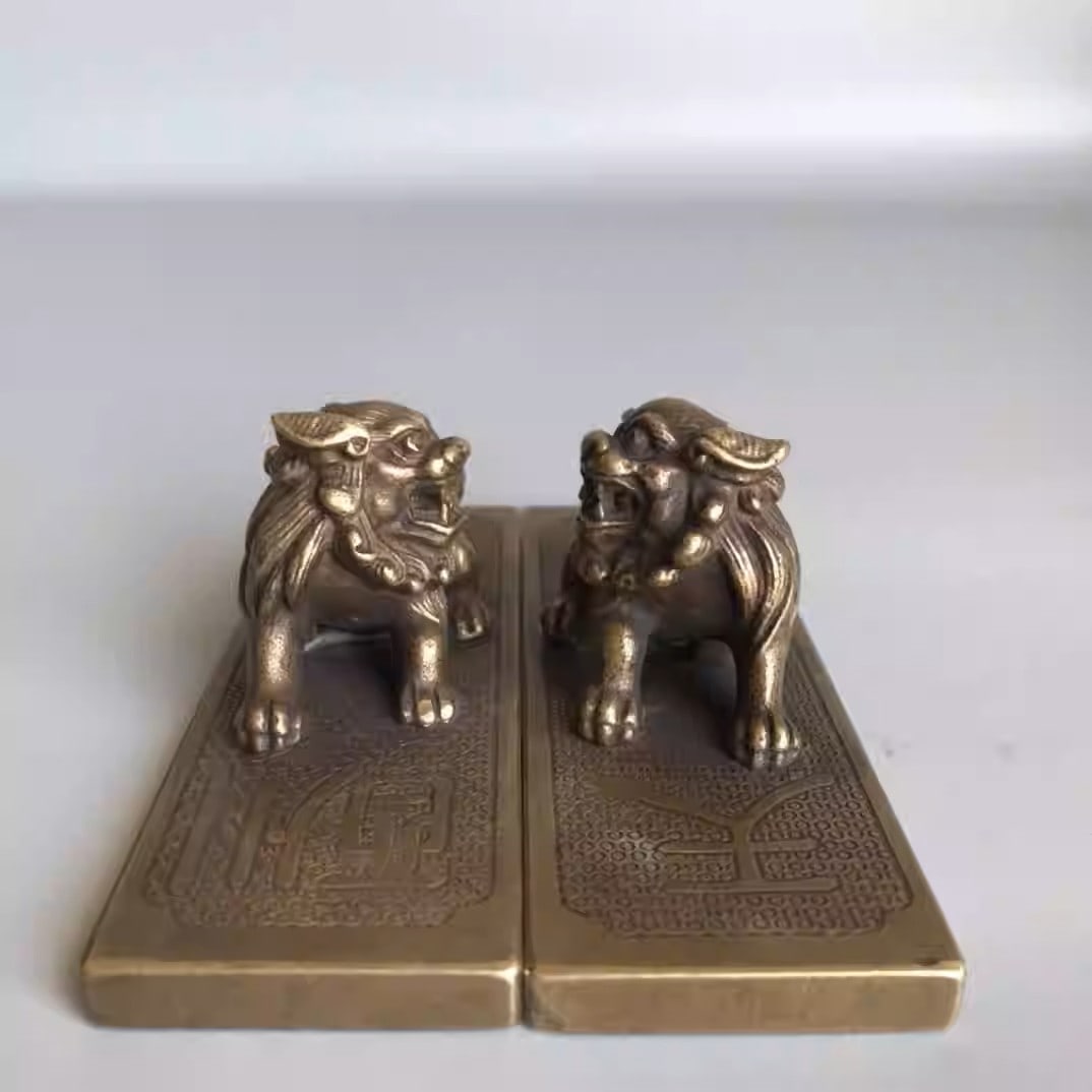 Pure copper double lion finely carved "Heaven rewards diligence" paperweight (1 of 5)