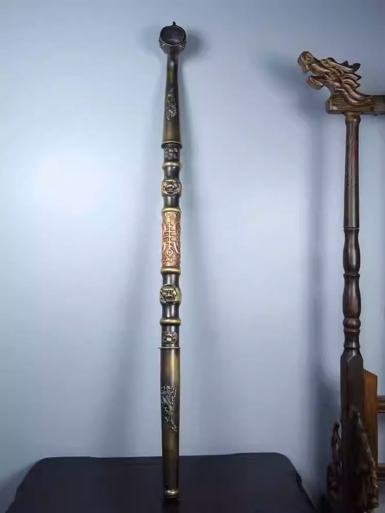 Double Lion brass pipe (1 of 5)