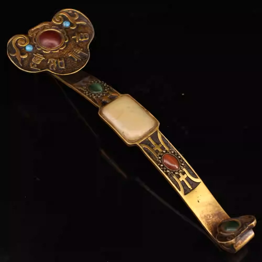 A pure copper scepter inlaid with gemstones (1 of 5)