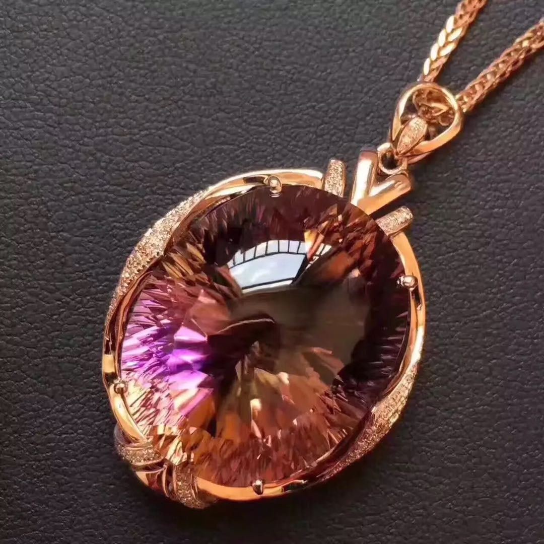 925 Silver Crystal Pendant: 925 Silver Crystal Pendant ****** Metal: 925 Silver / Main Stone: Crystal / Color: Purple Yellow