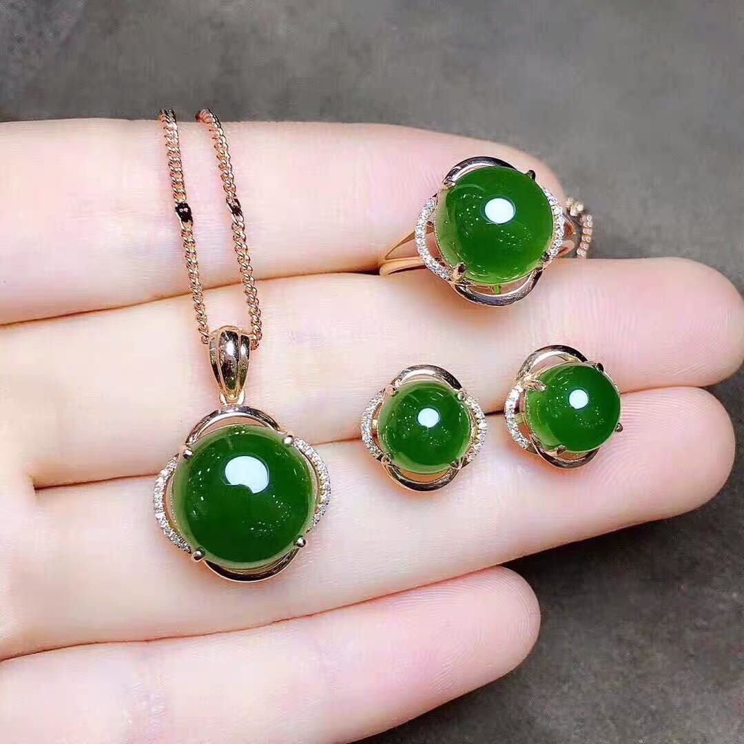 925 Silver Jasper Pendant Earrings and Ring Three-Piece Set: 925 Silver Jasper Pendant Earrings and Ring Three-Piece Set ****** Metal: 925 Silver / Main Stone: Jasper / Color: Green