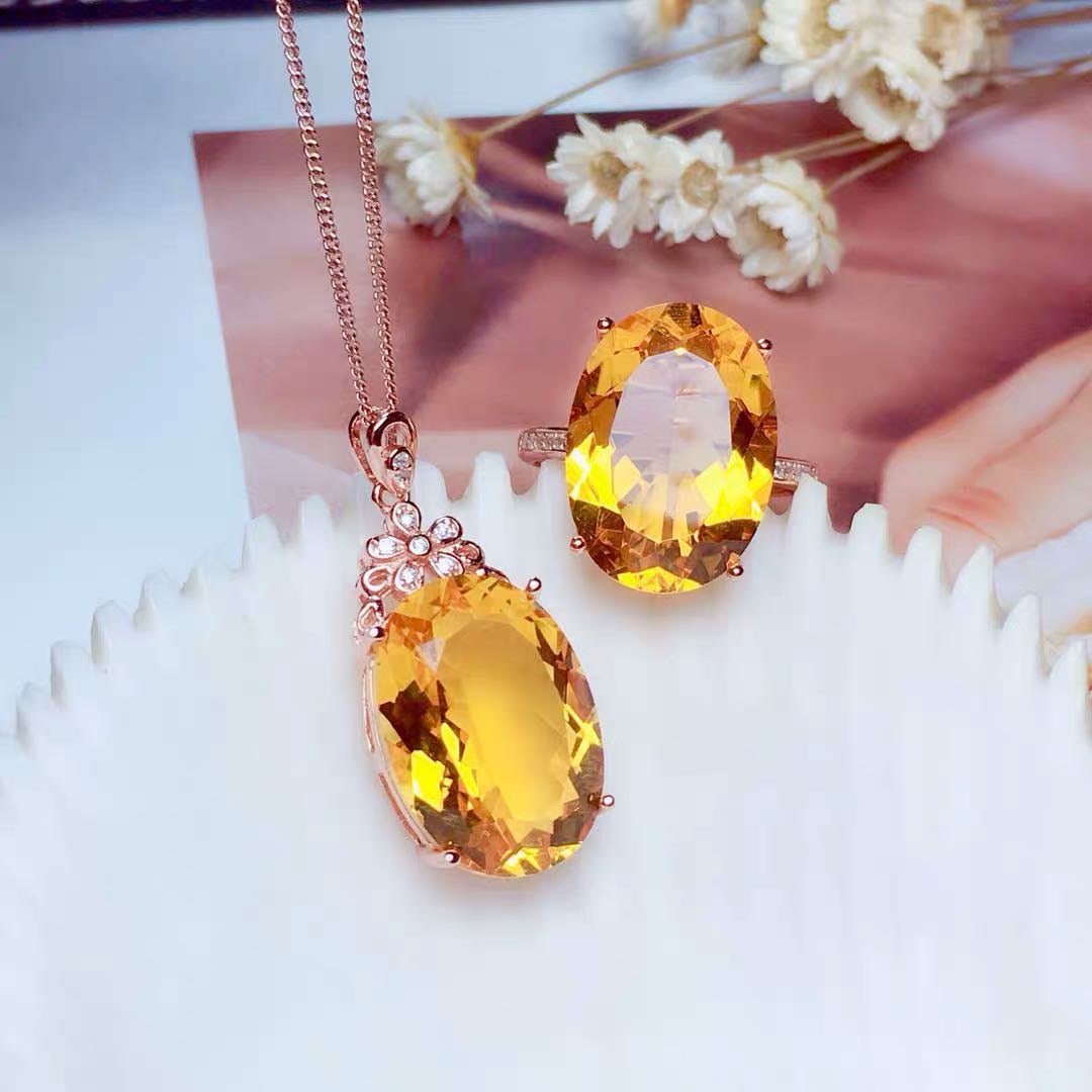 925 Silver Crystal Pendant And Ring Two-Piece Set: 925 Silver Crystal Pendant And Ring Two-Piece Set ****** Metal: 925 Silver / Main Stone: Crystal / Color: Yellow / Main Stone Size: 15*20mm