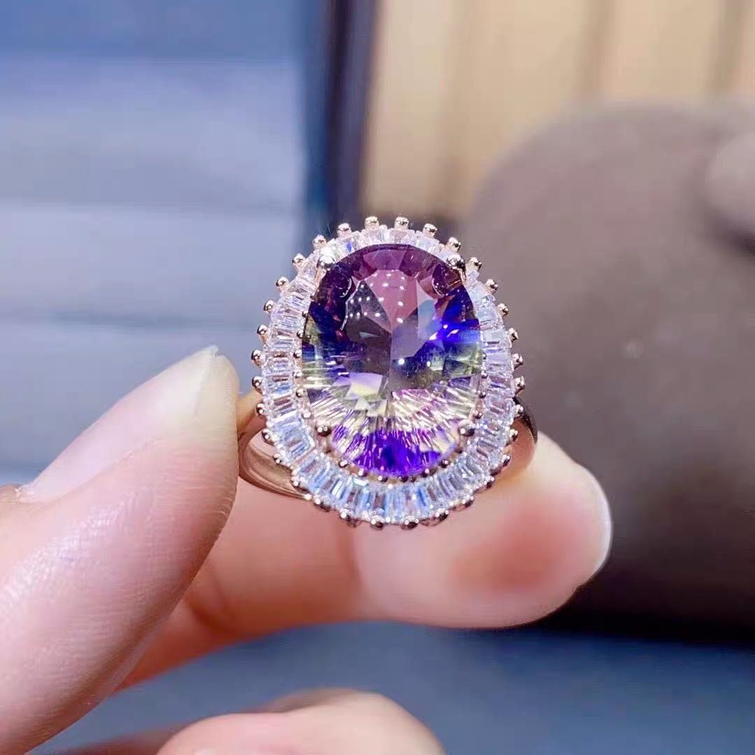 925 Silver Crystal Ring: 925 Silver Crystal Ring ****** Metal: 925 Silver / Main Stone: Crystal / Color: Purple Yellow / Main Stone Size: 10*14mm
