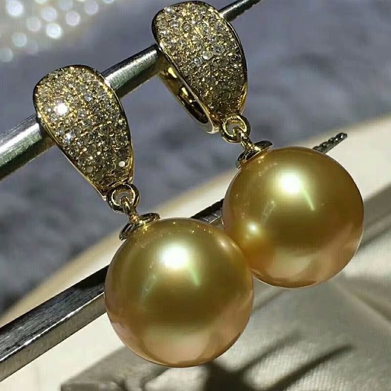 South Sea Golden Pearl 925 Silver Earrings: South Sea Golden Pearl 925 Silver Earrings ****** Metal: South Sea Pearl / Color: Golden / Pearl Diameter 12mm
