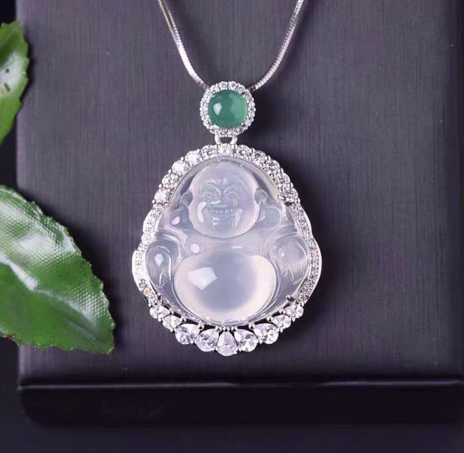 925 Silver Jade Buddha Pendant: 925 Silver Jade Buddha Pendant ****** Metal: 925 Silver / Main Stone: Jade / Color: White / Main Stone Size: 26*26mm