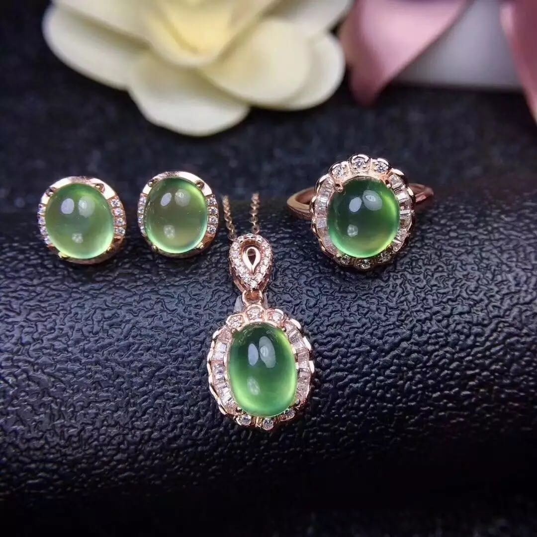 925 Silver Prehnite Necklace Earrings and Ring Three-Piece Set: 925 Silver Prehnite Necklace Earrings and Ring Three-Piece Set ****** Metal: 925 Silver / Main Stone: Prehnite / Color: Green