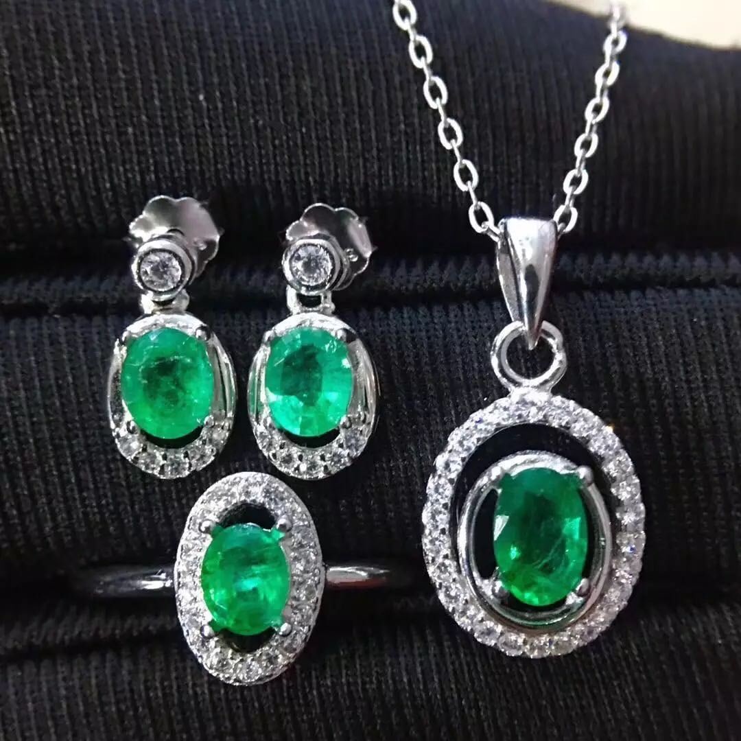 925 Silver Emerald Pendant Earrings and Ring Three-Piece Set (1 of 4)
