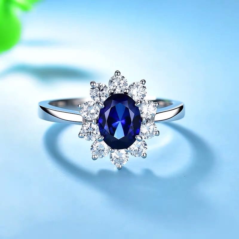 925 Silver 1.5ct Tanzanite Ring: 925 Silver 1.5ct Tanzanite Ring ****** Metal: 925 Silver / Main Stone: Tanzanite / Color: Blue / Carat Weight: 1.5 / Main Stone Size: 6*8mm / Size: 12*14mm
