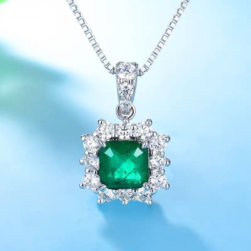 925 Silver Emerald Necklace (1 of 4)