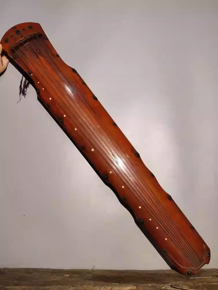 Wooden Lacquerware Da Sheng Yi Yin Guqin: Dimensions: Length 123cm, Width 20cm, Height 6cm Weight: 1750g