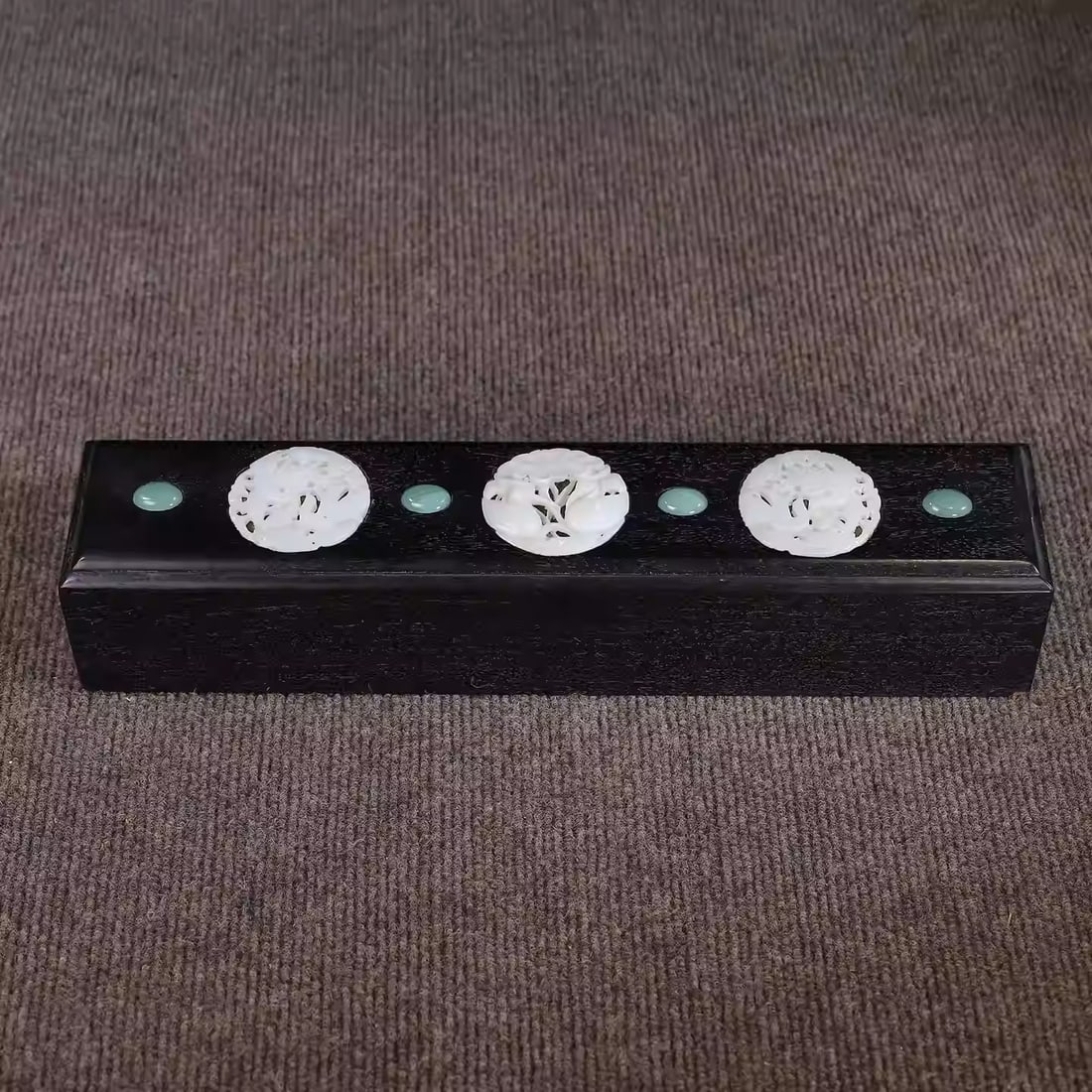 Ebony wood treasure box inlaid with jade: Dimensions: Length 36cm, Width 7.5cm, Thickness 7cm Weight: 740g