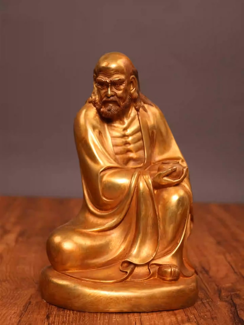 Gilded bronze Bodhidharma figurine: Dimensions: Length 14cm, Width 11.5cm, Height 22cm Weight: 1010g