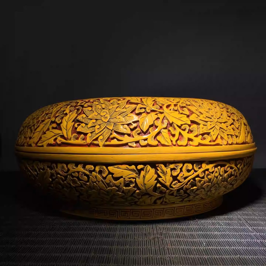 Lacquer Box Ornament - 4