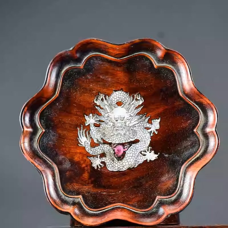 Sandalwood tea tray inlaid with mother-of-pearl cloud and dragon patterns: Dimensions: Length 24cm, Width 24cm, Thickness 3cm