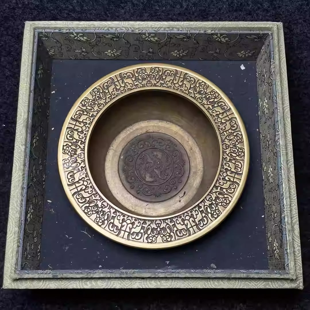 Cloisonné Enamel Treasure Basin (1 of 5)