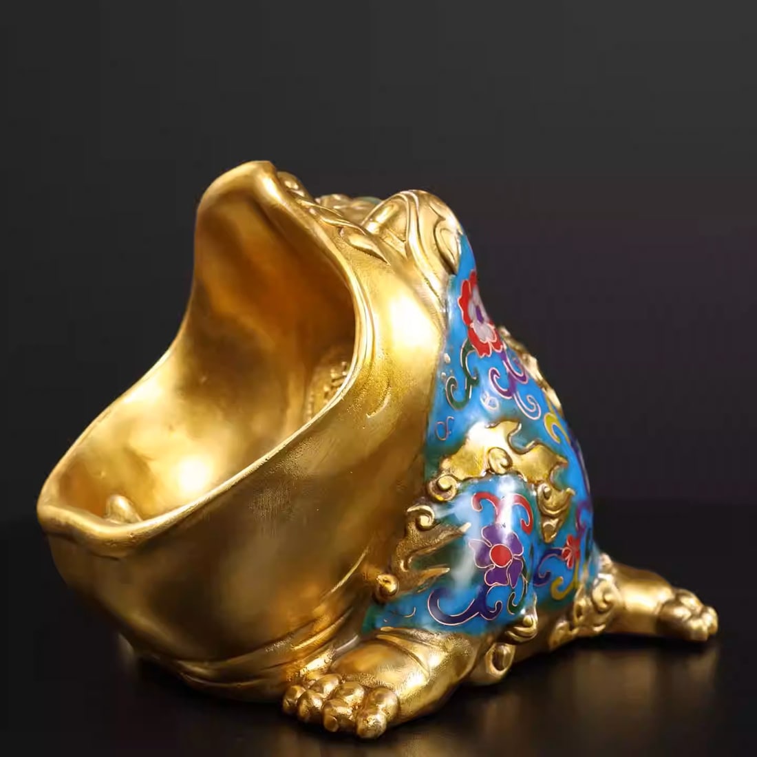 Pure copper cloisonné enamel lucky toad ornament: Dimensions: Length 18cm, Width 15cm, Height 15cm Weight: 1910g