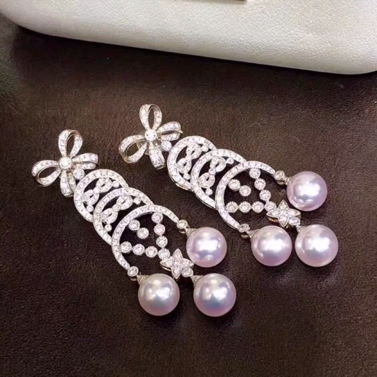 Natural Pearl 925 Silver Earrings: Natural Pearl 925 Silver Earrings ****** Metal: Natural Pearl / Color: White / Pearl Diameter 7mm