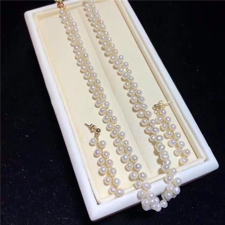 Natural Pearl Necklace And Earrings Two-Piece Set (1 of 4)