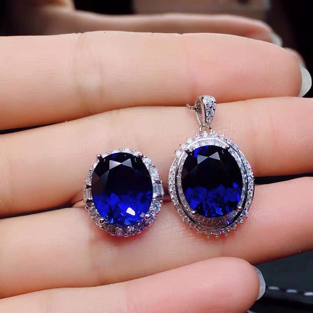 925 Silver Tanzanite Pendant and Ring Two-Piece Set (1 of 3)