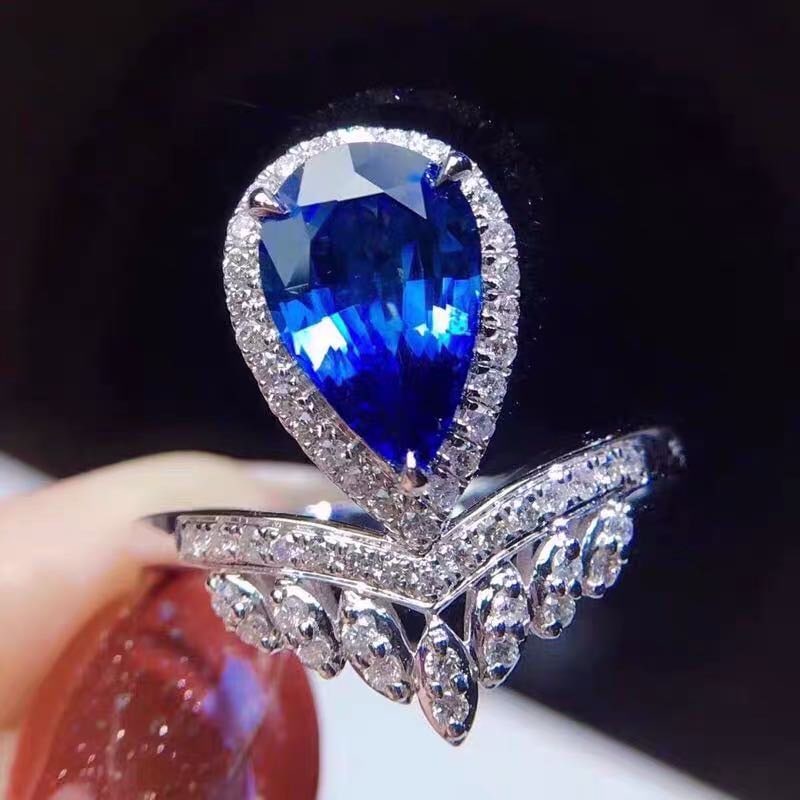 925 Silver Tanzanite Ring: 925 Silver Tanzanite Ring ****** Metal: 925 Silver / Main Stone: Tanzanite / Color: Blue / Main Stone Size: 4*6mm