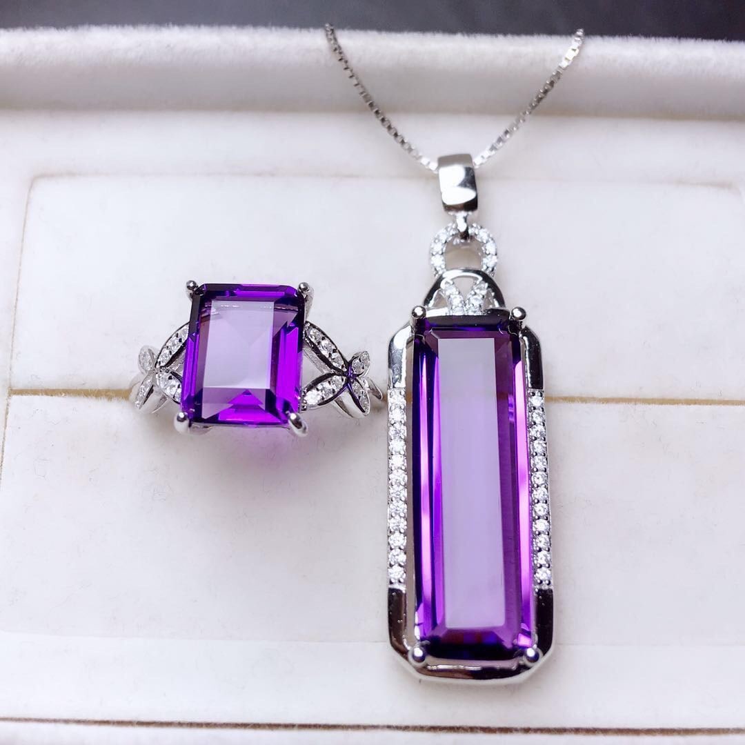 925 Silver Crystal Pendant And Ring Two-Piece Set (1 of 3)