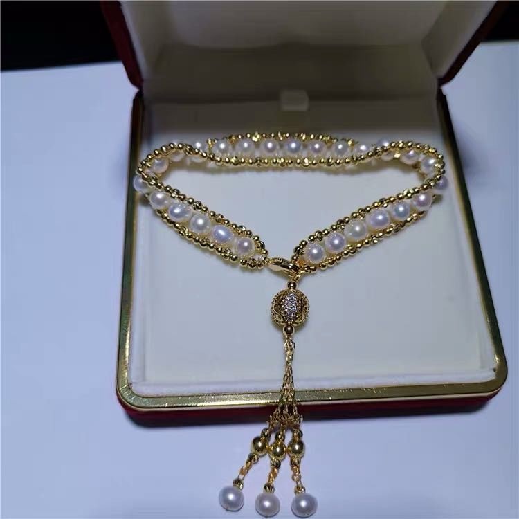 Natural Pearl 925 Silver Bracelet: Natural Pearl 925 Silver Bracelet ****** Metal: Natural Pearl / Color: White / Pearl Diameter 7mm, Bracelet Length 18mm