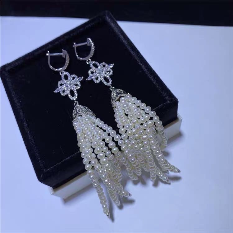 Natural Pearl 925 Silver Earrings: Natural Pearl 925 Silver Earrings ****** Metal: Natural Pearl / Color: White / Pearl Diameter 5mm