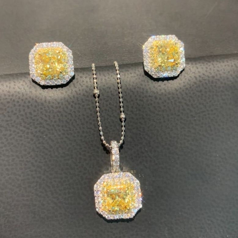 925 Silver Yellow Gem Pendant And Earrings Two-Piece Set (1 of 6)